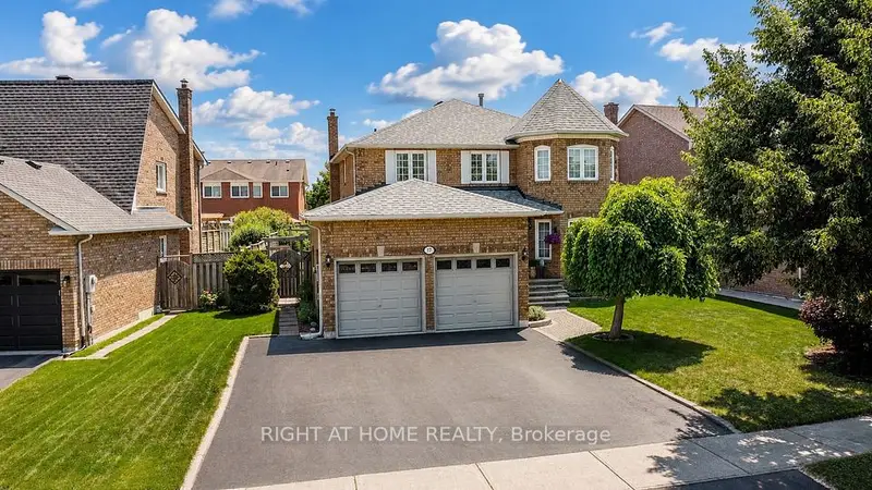 17 Eaton Street, Halton Hills, ON L7G 5L4, Halton Hills