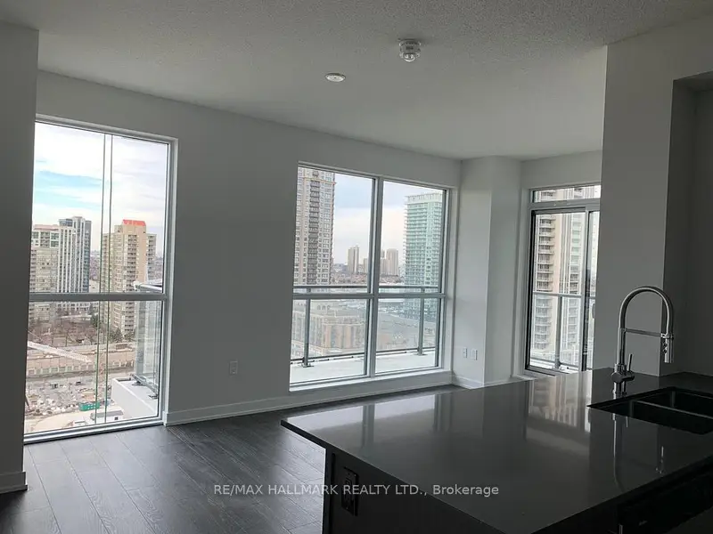 4085 Parkside Village Drive 1804, Mississauga, ON L5B 0K9, Mississauga