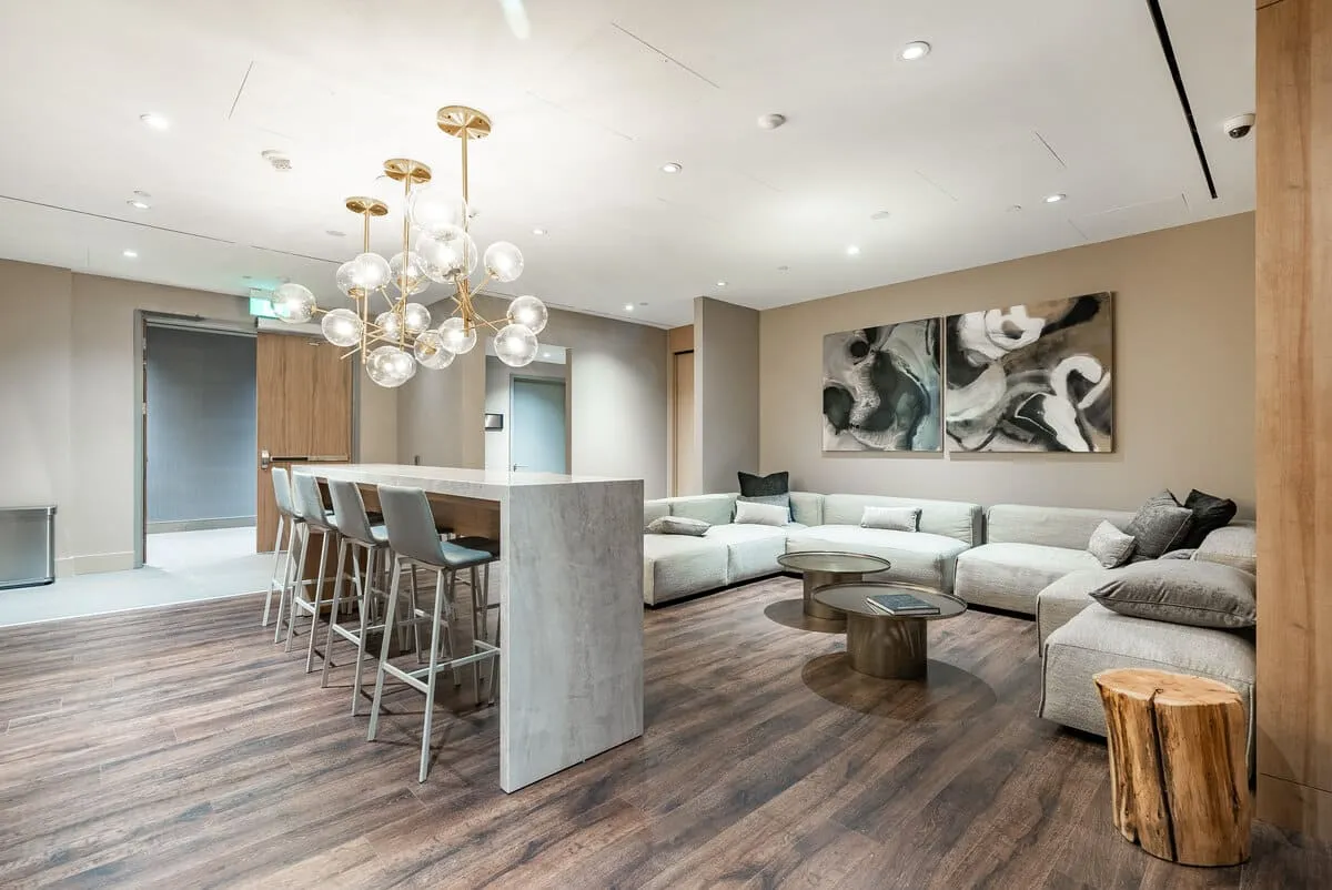 TANU Condos resident lounge bar seating
